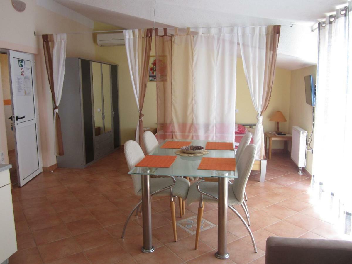 Apartments Villa Bella Vista Hvar Χβαρ Εξωτερικό φωτογραφία